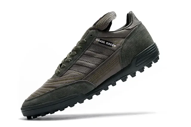 Adidas Black Brown Low-Top Turf Soccer Shoe Metallic Silver Upper Sneakers 16