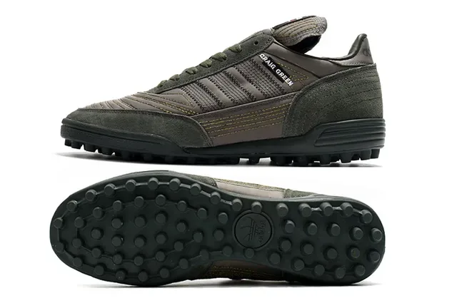 Adidas Black Brown Low-Top Turf Soccer Shoe Metallic Silver Upper Sneakers 20