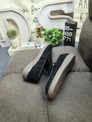 Adidas Black Brown Suede Upper Cupsole Construction Loafer 6