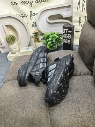 Adidas Noir Gris Semelle Épaisse Upper de Maille Sandales Casuales 6