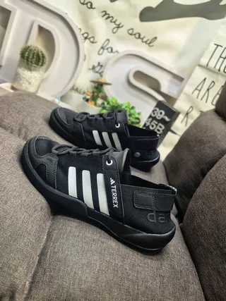 Adidas Sandales Casuales Noir Gris Ouvert au Doigt avec Lacets 7