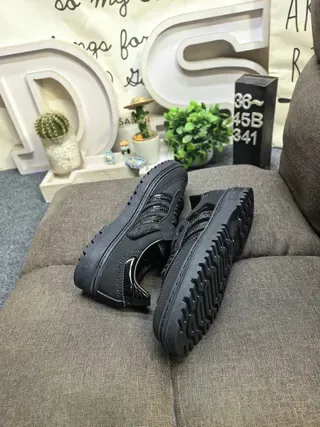 Adidas Noir Cuir Perforé Supérieur Couture Inspirée du Brogue Chaussures Lifestyle 6