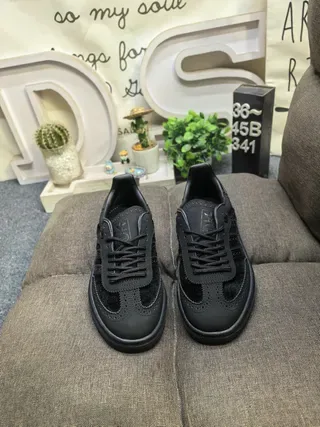 Adidas Noir Cuir Perforé Supérieur Couture Inspirée du Brogue Chaussures Lifestyle 10