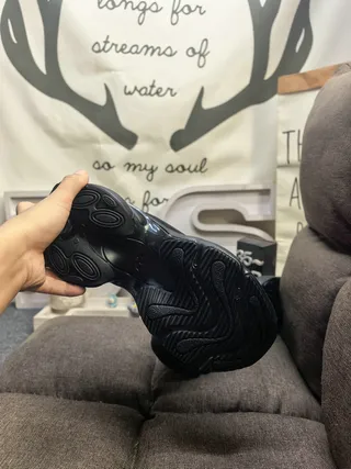 Adidas Black Sculpted Sole Mesh And Synthetic Overlay Upper Chunky Sneakers 4