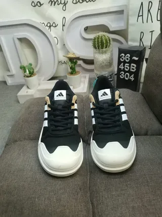 Adidas Black White Chunky Sculpted Midsole Three-Stripe Side Panel Lifestyle Sneakers 10