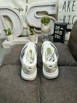 Adidas Black White Knit Upper Three-Stripe Branding Running Shoes 8