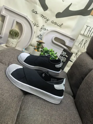 Adidas Black White Slip-On Elastic Strap Lifestyle Sneakers 7