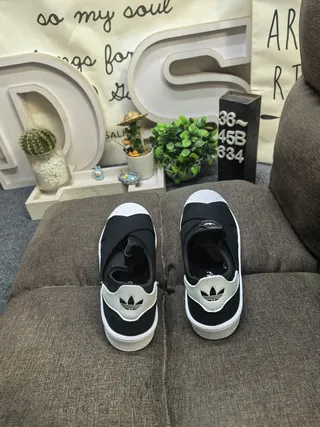 Adidas Black White Slip-On Elastic Strap Lifestyle Sneakers 8