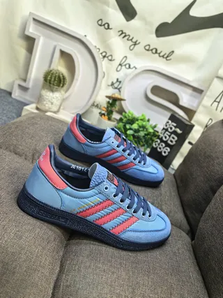 Adidas Blue Red Low-Top Suede Upper Lifestyle Sneakers 9