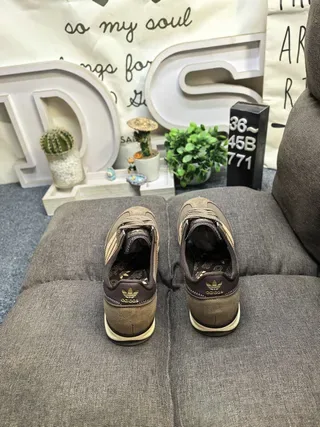 Adidas Brown Beige Vintage Runner Silhouette Suede And Leather Upper Lifestyle Sneakers 8