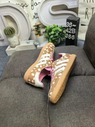 Adidas Brown Pink Polka-Dot Upper Lining And Laces Lifestyle Sneakers 6
