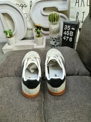 Adidas Gazelle Beige and Black Lifestyle Sneakers 8