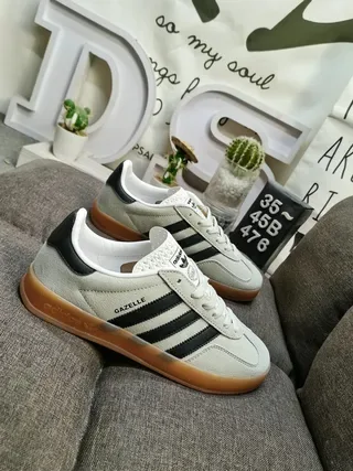 Adidas Gazelle Beige and Black Lifestyle Sneakers 9