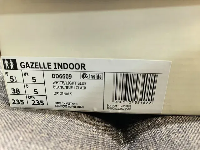 Adidas Gazelle Light Blue and Navy Lifestyle Sneakers 2