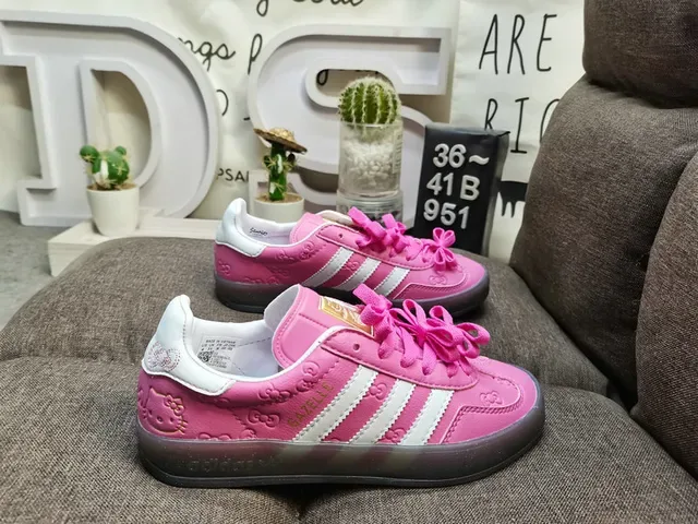 Adidas Gazelle Red and White Lifestyle Sneakers 11