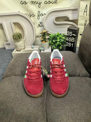 Adidas Gazelle Red Suede Green Stripe Lifestyle Sneakers 10