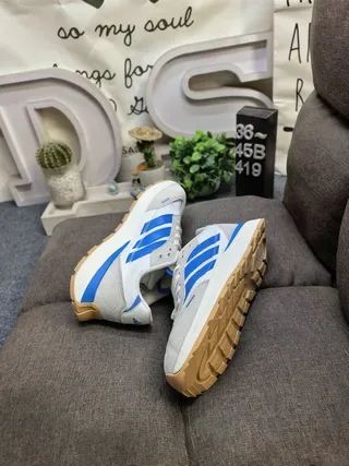 Adidas Gray White Low-Top Three-Stripe Side Panel Lifestyle Sneakers 6