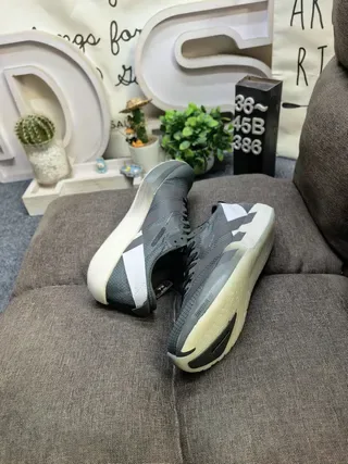 Adidas Green Low-Top Engineered Mesh Upper Lifestyle Sneakers 16