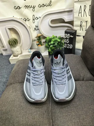 Adidas Hyperboost Gray and Black Running Shoes 10
