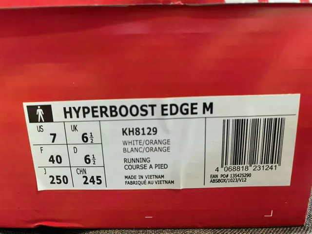 Adidas Hyperboost White Black Lifestyle Sneakers 2