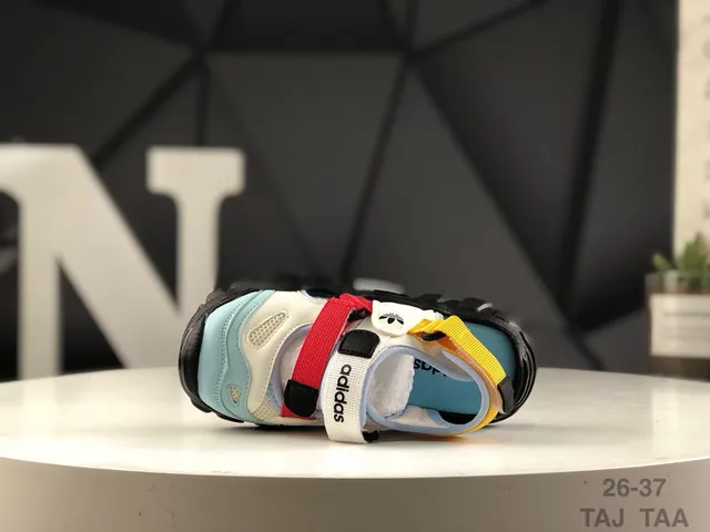 Adidas Kids Multicolor Strap Casual Sandals 8