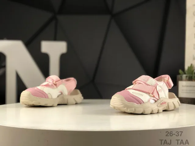 Adidas Kids Multicolor Strap Casual Sandals 18
