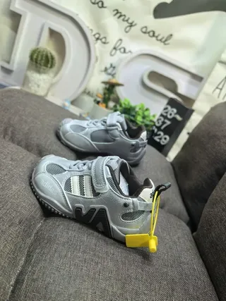 Adidas Kids White and Navy Velcro Strap Lifestyle Sneakers 15