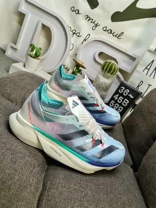 Adidas Lightstrike Pro Azul Malla Translucida Capa Superior Superposiciones Sintéticas Zapatillas de correr 9