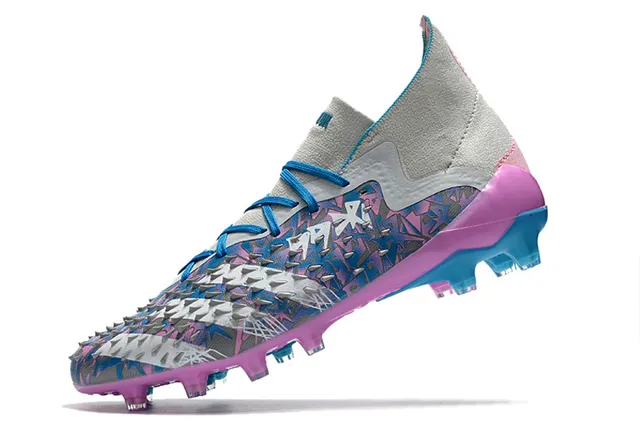 Adidas Chaussures de football multicolores à piques, cage au forefoot, collet de chaussette haut, terrain ferme 21