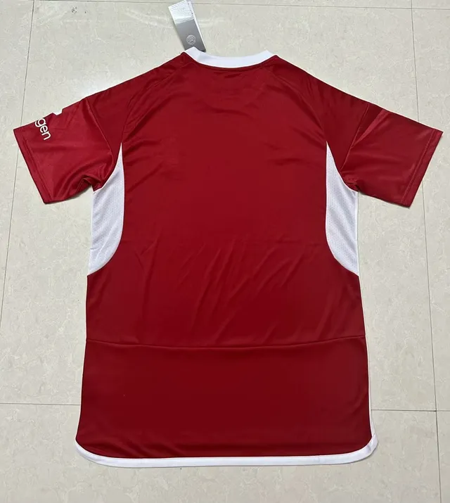 Adidas Nottingham Forest rayas onduladas blanco y azul claro camiseta 2