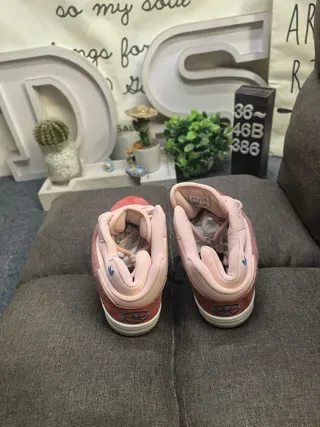 Adidas Pink Beige Layered Suede And Mesh Upper Triangular Perforated Side Panels Lifestyle Sneakers 8