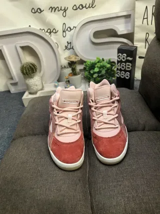 Adidas Pink Beige Layered Suede And Mesh Upper Triangular Perforated Side Panels Lifestyle Sneakers 10