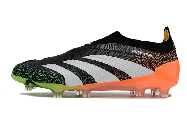Adidas Predator Chaussures de football noir et orange col de chaussette upper synthétique à motif semelle pour terrain ferme 3