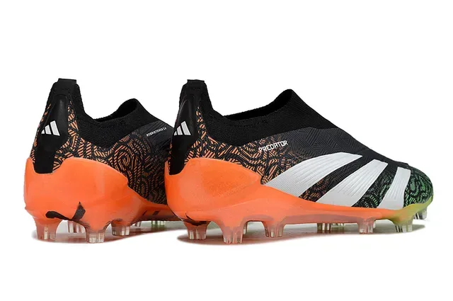 Adidas Predator Chaussures de football noir et orange col de chaussette upper synthétique à motif semelle pour terrain ferme 4