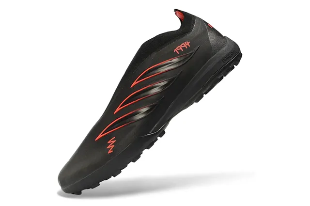 Adidas Predator Noir Rouge Coupe Basse Silhouette Caoutchouc Moldé Clous Chaussures de Football pour Pelouse 12