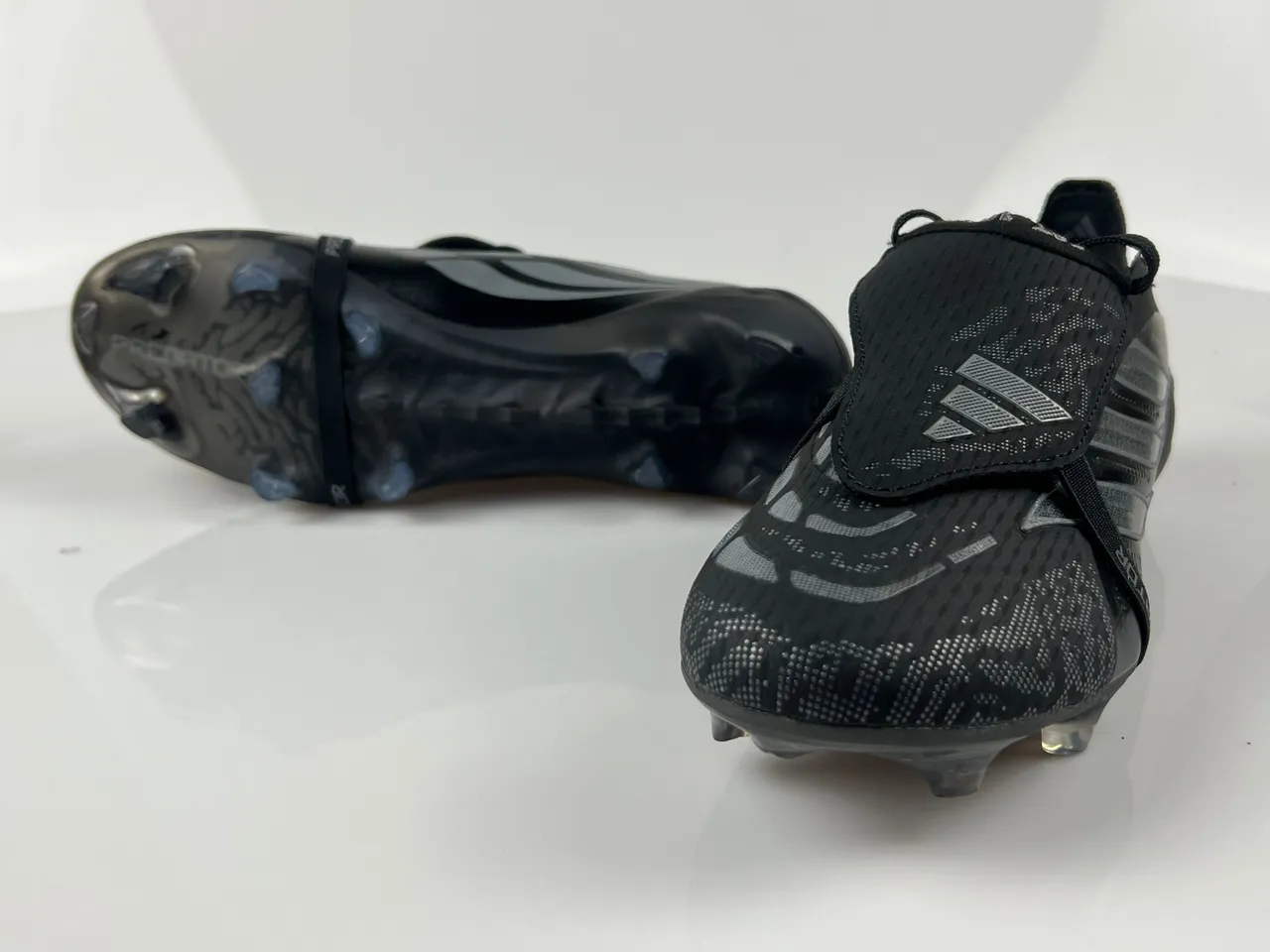 Adidas Predator Firm-Ground Soccer Shoes 9