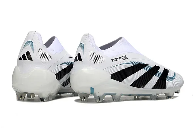 Adidas Predator Blanc Noir Sans Lacets Col en Chaussette Suela Transparente à Crampons Terrain Ferme Chaussures de Football 5