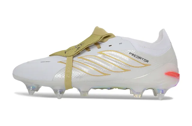 Adidas Predator White Gold Low-Cut Lace-Up Iridescent Holographic Sole Firm-Ground Soccer Shoes 7
