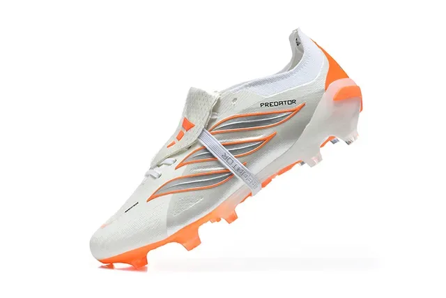 Adidas Predator Chaussures de football blanc orange coupe basse avec lacets verrouillés pour terrain ferme 4