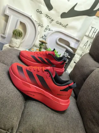 Adidas Red Black Knit Upper Sculpted Midsole Lifestyle Sneakers 7