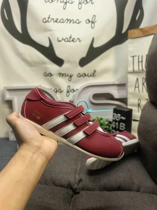 Adidas Red White Laceless Dual Velcro Straps Lifestyle Sneakers 5