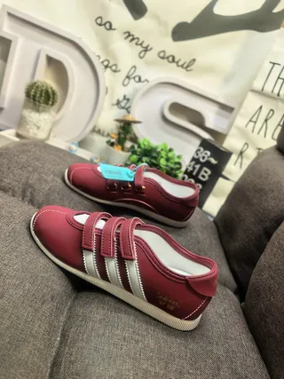 Adidas Red White Laceless Dual Velcro Straps Lifestyle Sneakers 7