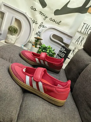 Adidas Red White Laceless Three-Stripe Side Panel Mary Jane Shoes 7