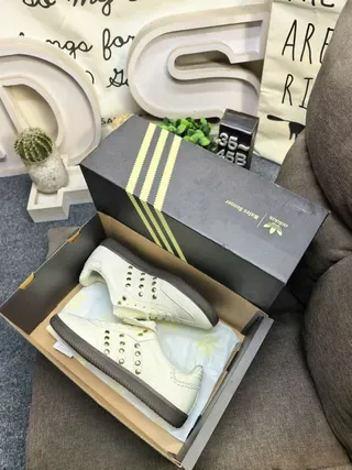 Adidas Samba Off-White Leather Lifestyle Sneakers 3