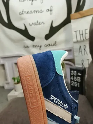 Adidas Spezial Chaussures Lifestyle en Daim Bleu Marine et Menthe 3