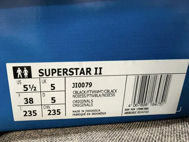 Adidas Superstar Black Blue Shell-Toe Speckled Upper Lifestyle Sneakers 2