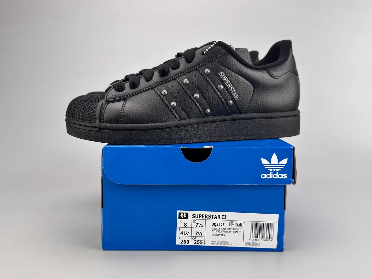 Adidas Superstar Black Silver Leather Upper Stud Embellishments Lifestyle Sneakers 4