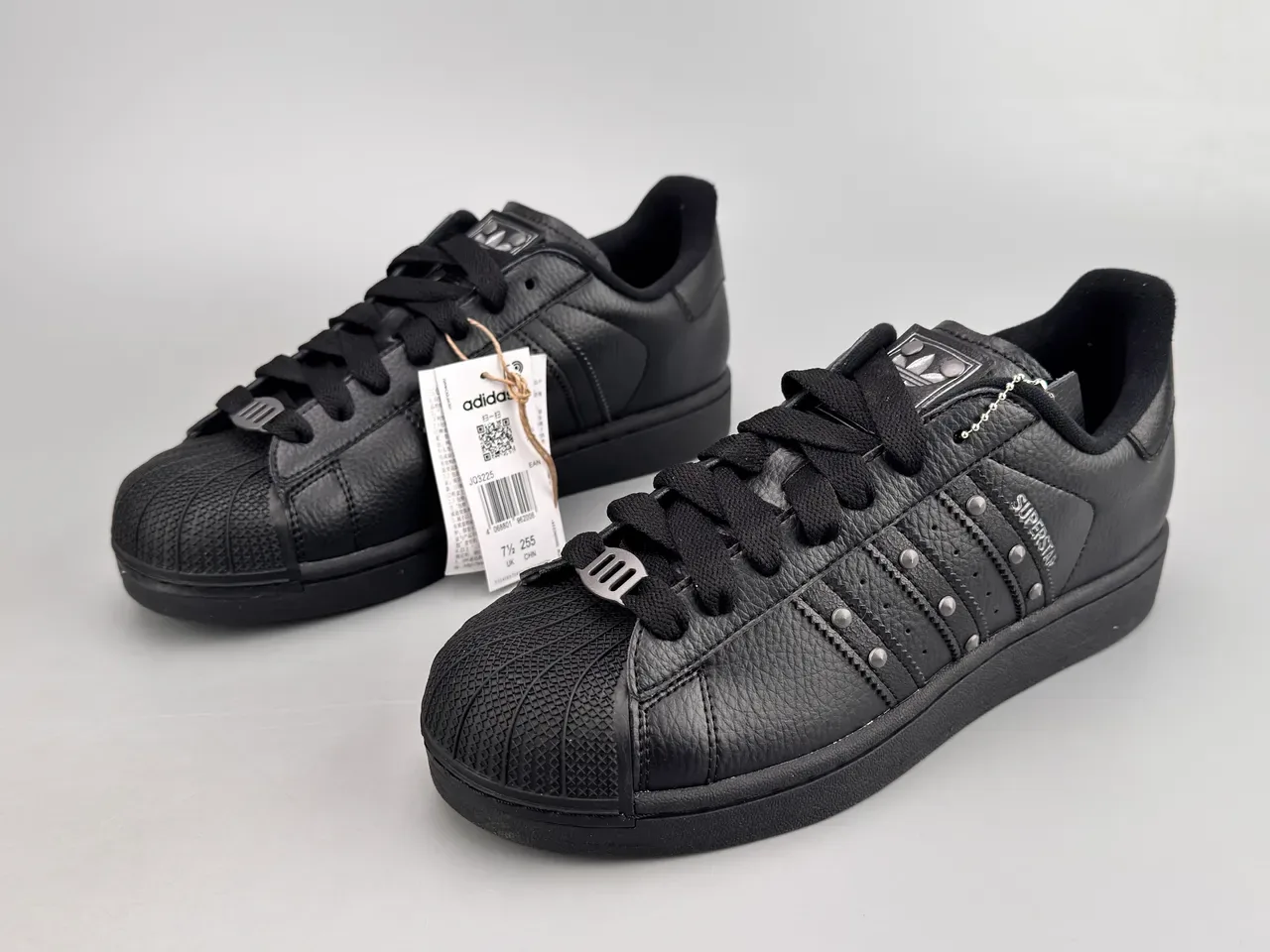 Adidas Superstar Black Silver Leather Upper Stud Embellishments Lifestyle Sneakers 5