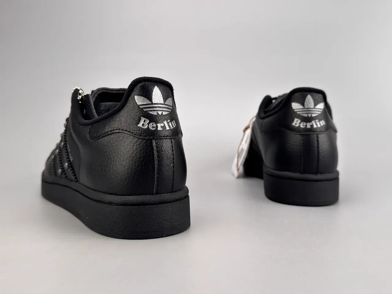 Adidas Superstar Black Silver Leather Upper Stud Embellishments Lifestyle Sneakers 6
