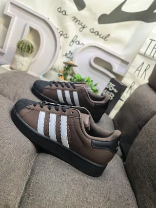 Adidas Superstar 棕白生活休闲鞋 7
